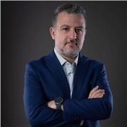 Sei appassionato di fotografia e desideri migliorare le tue abilità? Vuoi trasformare la tua passione in arte?